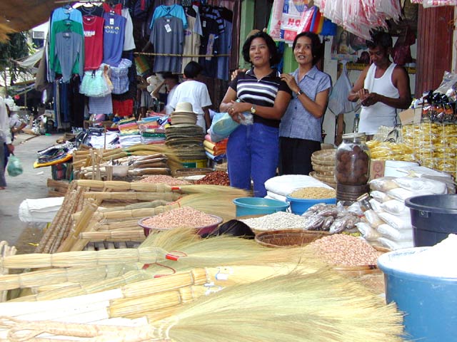 Auf dem "Dry Market" von Tuguegarao  